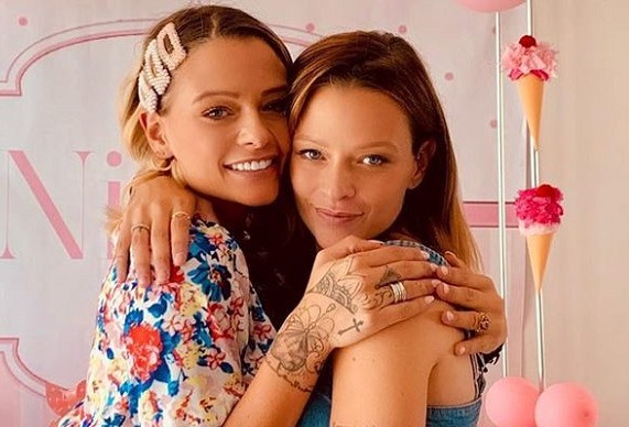 Silvia Provvedi, super party di bentornata a casa dopo il parto e la nascita della figlia Nicole: foto