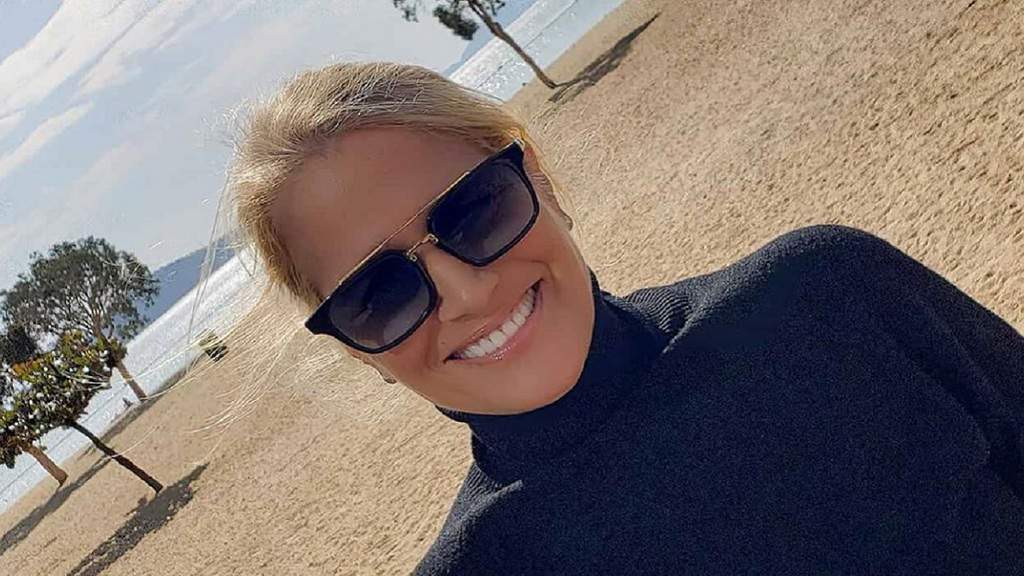 Heather Parisi risponde ad una critica social sul suo aspetto e attacca i ritocchini estetici: ‘Non imbroglio il tempo con la chirurgia’ Heather Parisi risponde ad una critica social sul suo aspetto e attacca i ritocchini estetici: ‘Non imbroglio il tempo con la chirurgia’