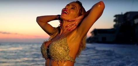 Valeria Marini il video ufficiale “BOOM”