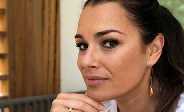 Alena Seredova riabbraccia i genitori dopo mesi: finalmente in Italia Jitka e Bohuslav, foto di famiglia tutti insieme