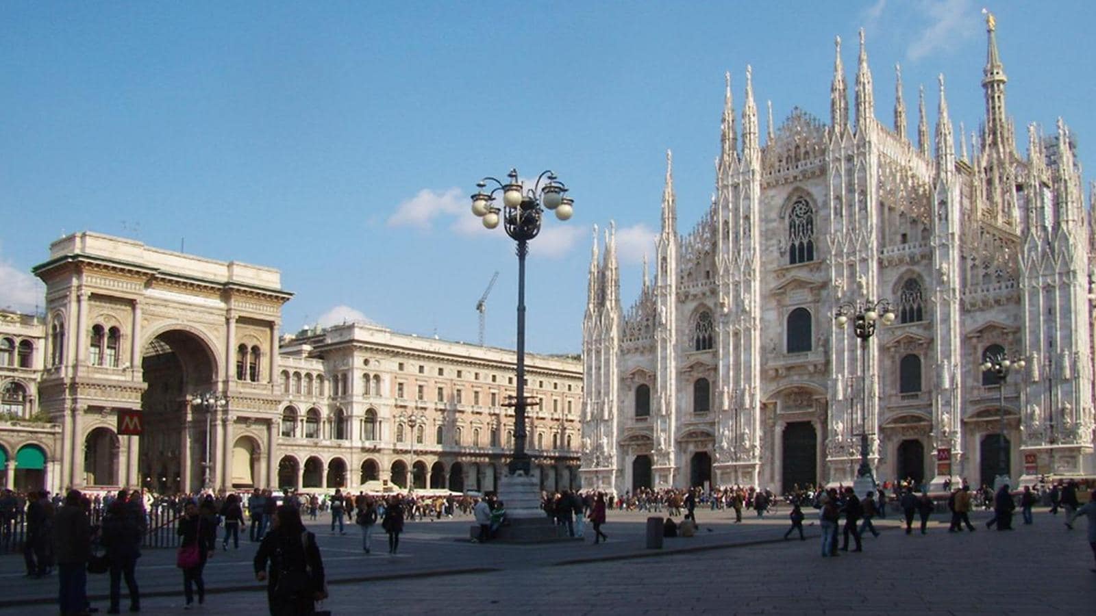 Sky celebra a Milano i suoi primi 20 anni in Italia Sky celebra a Milano i suoi primi 20 anni in Italia