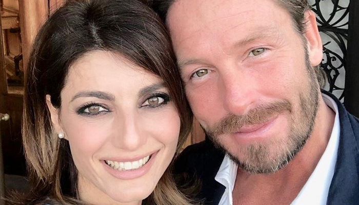 Samanta Togni rivela che il marito Mario Russo ha fatto una grande rinuncia per lei: ecco quale