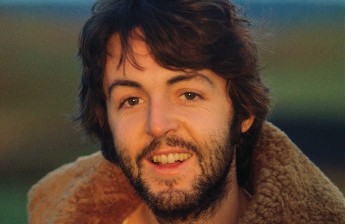 Questa immagine ha l'attributo alt vuoto; il nome del file è McCartney.jpg