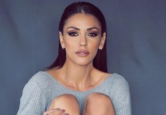 Gf Vip, Selvaggia Roma ha il Covid (ma aveva negato): «Sono io la concorrente positiva»