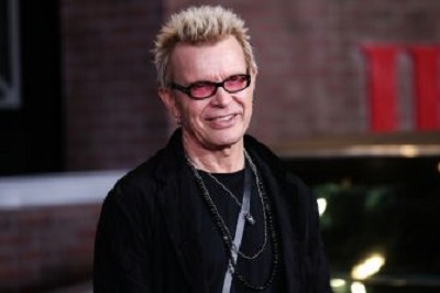 Buon compleanno a Billy Idol, il punk più famoso degli anni Ottanta