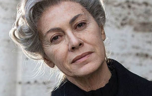 Elena Sofia Ricci è Rita Levi-Montalcini su Raiuno: “Dedico questo film ai giovani”