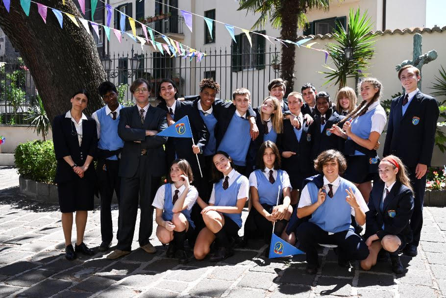 «Il collegio» apre la strada a due nuovi reality, «La caserma» e «Il convento»