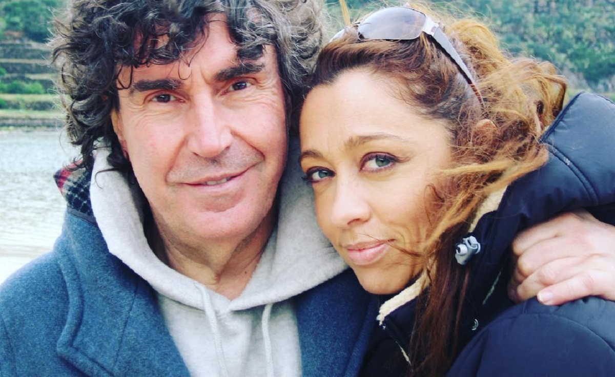 Stefano D’Orazio dei Pooh, la moglie Tiziana perde anche il padre: «I miei due grandi amori, la vita è stata ingiusta…»