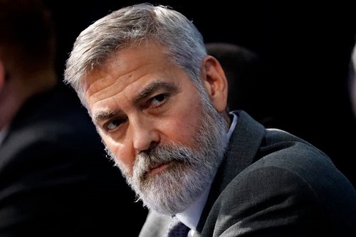 Questa immagine ha l'attributo alt vuoto; il nome del file è George-Clooney.jpeg
