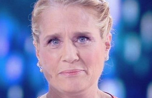 Heather Parisi e l’attacco choc al figlio per il flirt con Diego Armando Maradona: “Basta perfidie, ecco la verità”