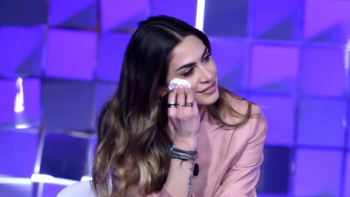 Melissa Satta, in lacrime, rivela: “L’addio a Boateng? Entrambi abbiamo colpe. Nostro figlio non l’ha presa bene”