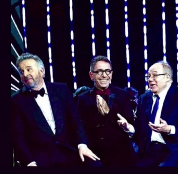 Su Rai1 “Una serata tra amici” con Christian De Sica e Pino Strabioli