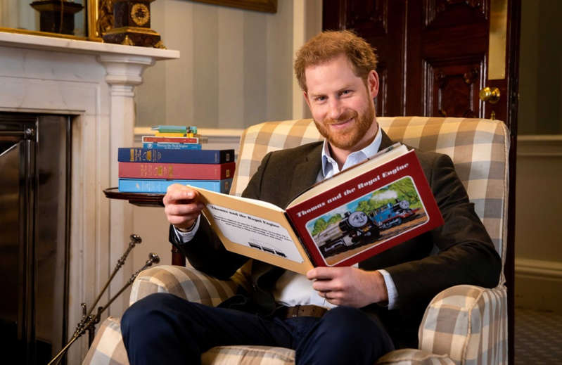 Harry parla della figlia neonata: ‘E’ molto tranquilla, ma Archie…’ Harry parla della figlia neonata: ‘E’ molto tranquilla, ma Archie…’