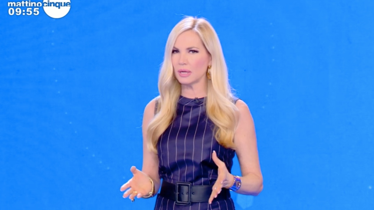 Federica Panicucci, infuriata a Mattino Cinque: «Per me finisce qua». Federica Panicucci, infuriata a Mattino Cinque: «Per me finisce qua».