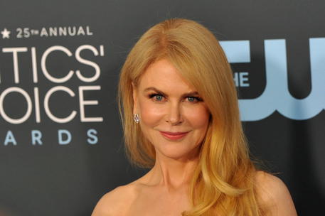 Nicole Kidman salta la quarantena a Hong Kong, bufera social