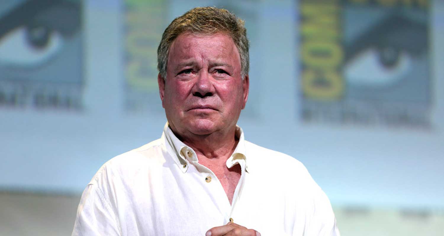 Dieci minuti in orbita per William Shatner: il “capitano Kirk” è andato davvero nello spazio