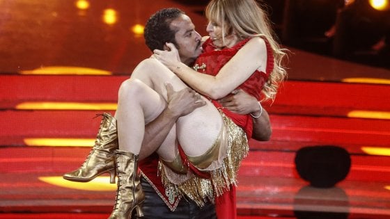 Ballando con le stelle, Alessandra Mussolini pronta a lasciare: “Non ci sono le condizioni”, ecco cosa è successo