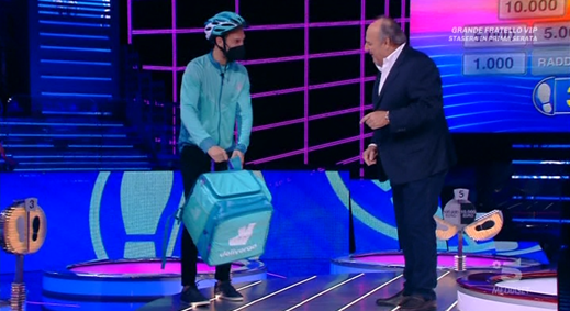 Deliveroo in Preserale con “Caduta Libera” Initiative accompagna il brand in un’attività specifica di product placement