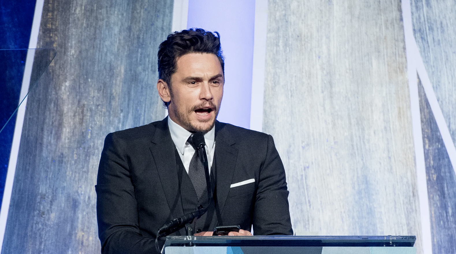 James Franco rompe il silenzio: «Ho tradito tutte le mie fidanzate e sono andato a letto con le studentesse»