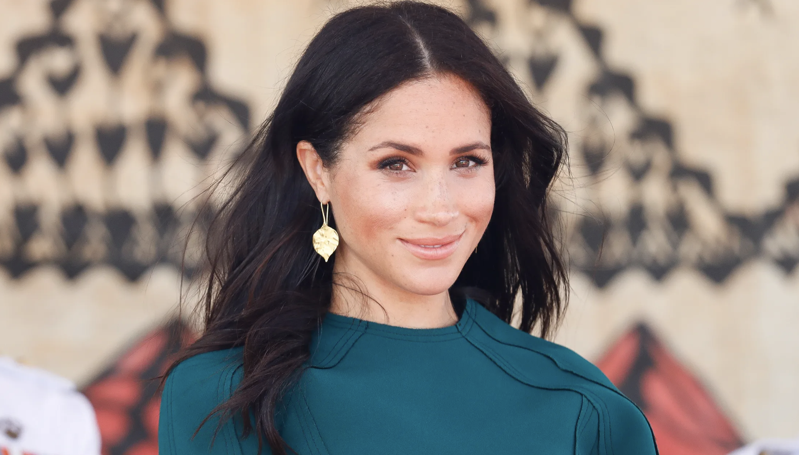 Meghan Markle: i giornali si scusano, ma la Regina la ignora