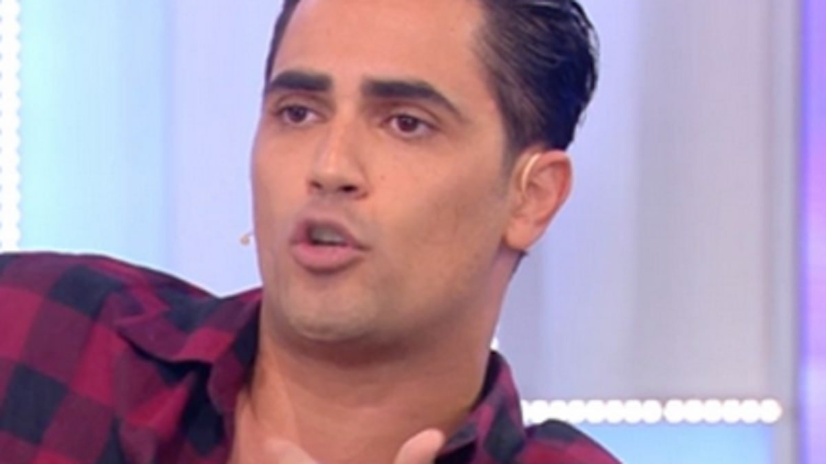 Gf Vip, Biagio D’Anelli contro tutti: «Manila, Giucas e Sophie falsi come i soldi del Monopoly» Gf Vip, Biagio D’Anelli contro tutti: «Manila, Giucas e Sophie falsi come i soldi del Monopoly»