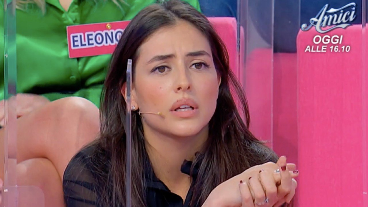 Uomini e Donne, Federica Aversano sbotta contro Matteo Ranieri