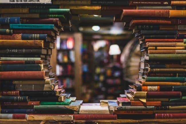 Editoria, crolla fatturato dei libri di turismo e arte. Aie: aiuto immediato
