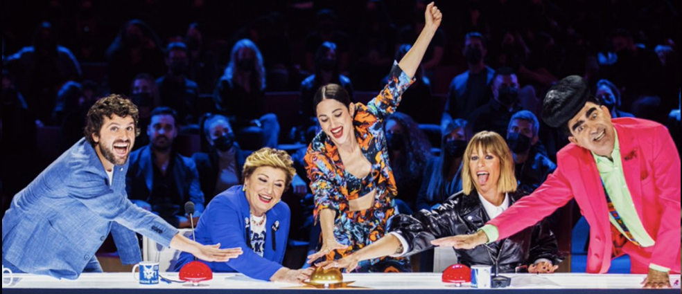 Stasera Italia’s Got Talent 2022, al via la nuova stagione con Elio in giuria