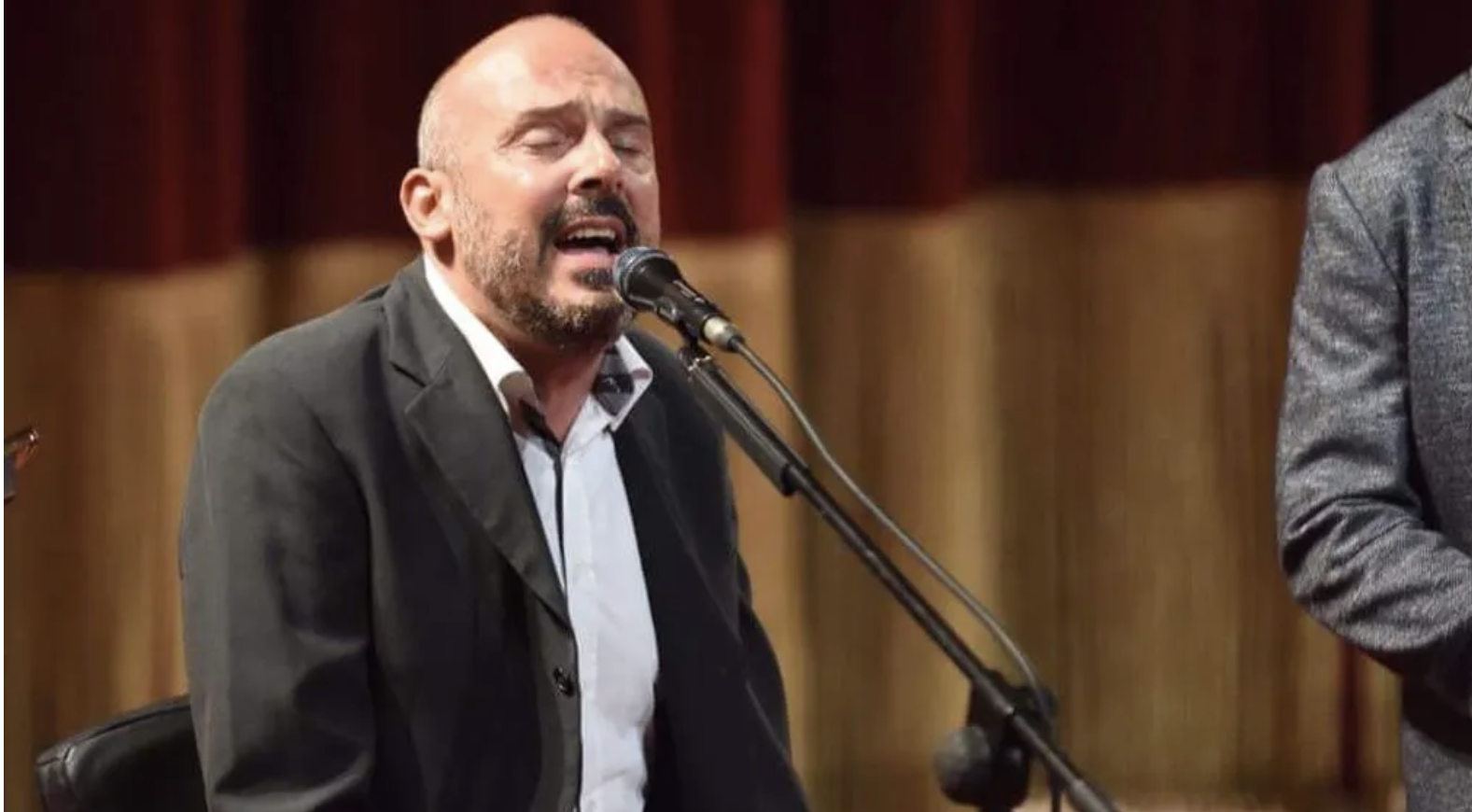 Addio ad Amedeo Grisi, il cantautore malato di Sla Addio ad Amedeo Grisi, il cantautore malato di Sla