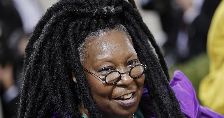 Whoopi Goldberg torna in tv dopo le sue frasi infelici sull’Olocausto Whoopi Goldberg torna in tv dopo le sue frasi infelici sull’Olocausto
