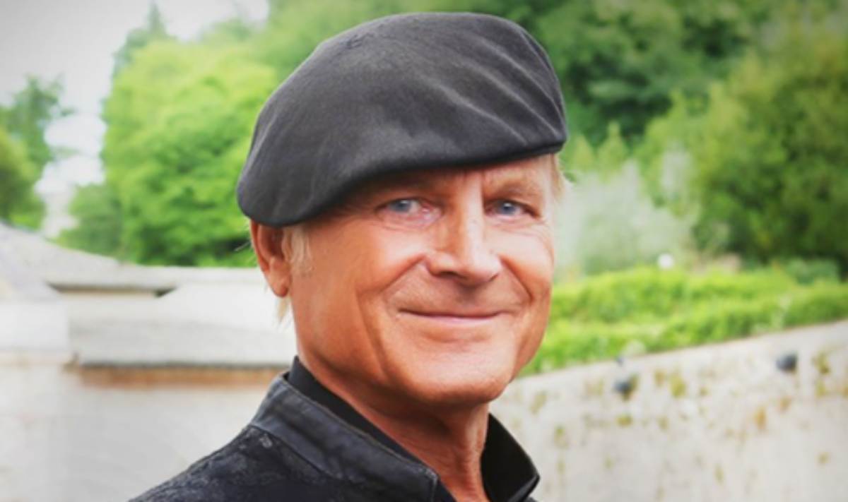 Don Matteo, le rivelazioni di Terence Hill: «Non volevo lasciare» Don Matteo, le rivelazioni di Terence Hill: «Non volevo lasciare»