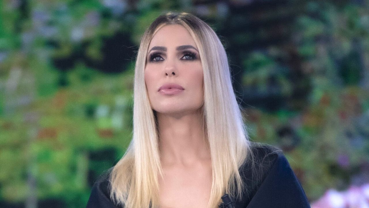 Isola dei Famosi, Ilary Blasi asfalta Alfonso Signorini in diretta Tv!
