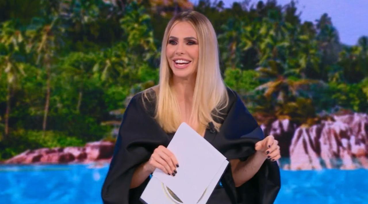 Isola dei Famosi 2022: la prima puntata tra coppie e primi nominati 