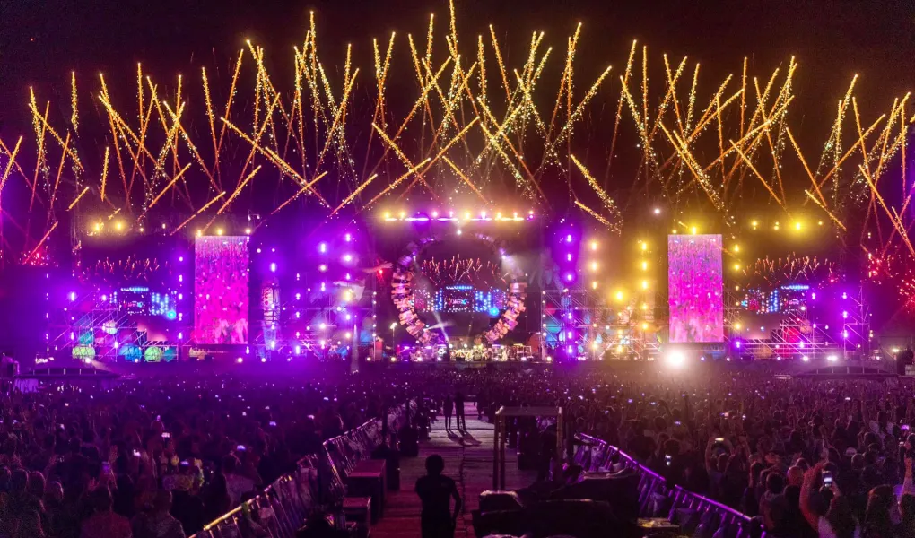 Jova Beach Party 2022: chi segue la musica trova Estathé in collaborazione con Publicis Groupe