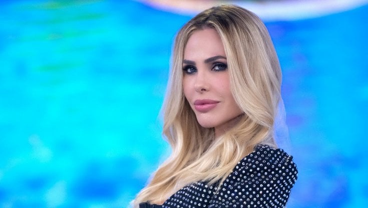 Ilary Blasi fa marcia indietro, non ha perdonato tradimenti di Francesco Totti: ‘La nostra storia non sopravviverebbe’