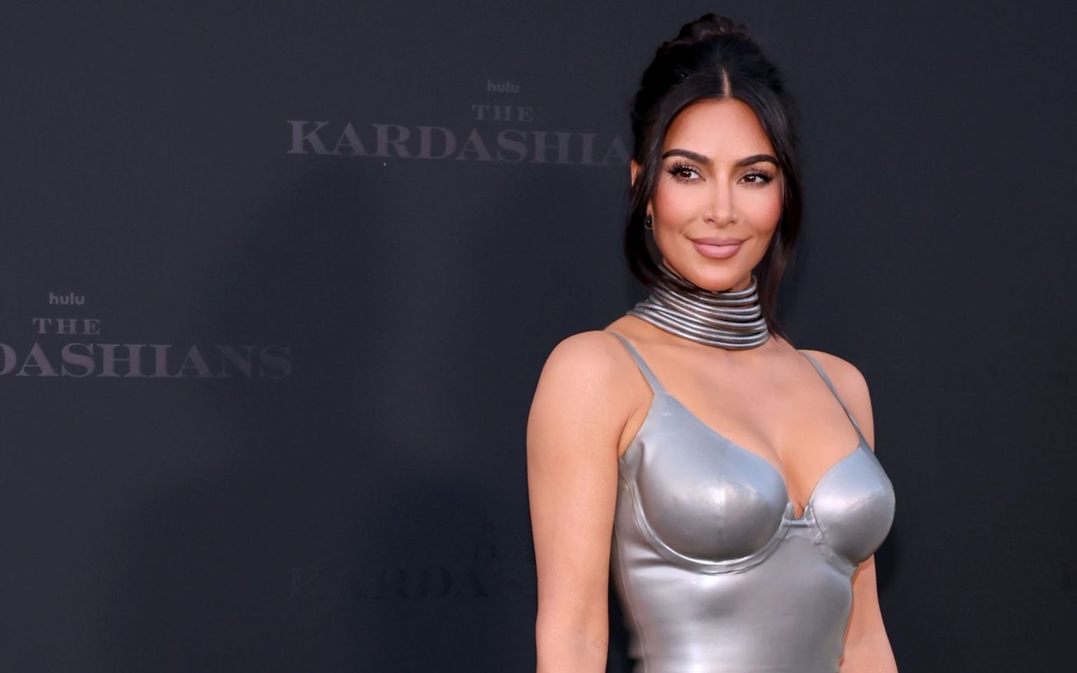 Zara, in arrivo la collab con Good American, il brand di jeans di Khloé Kardashian