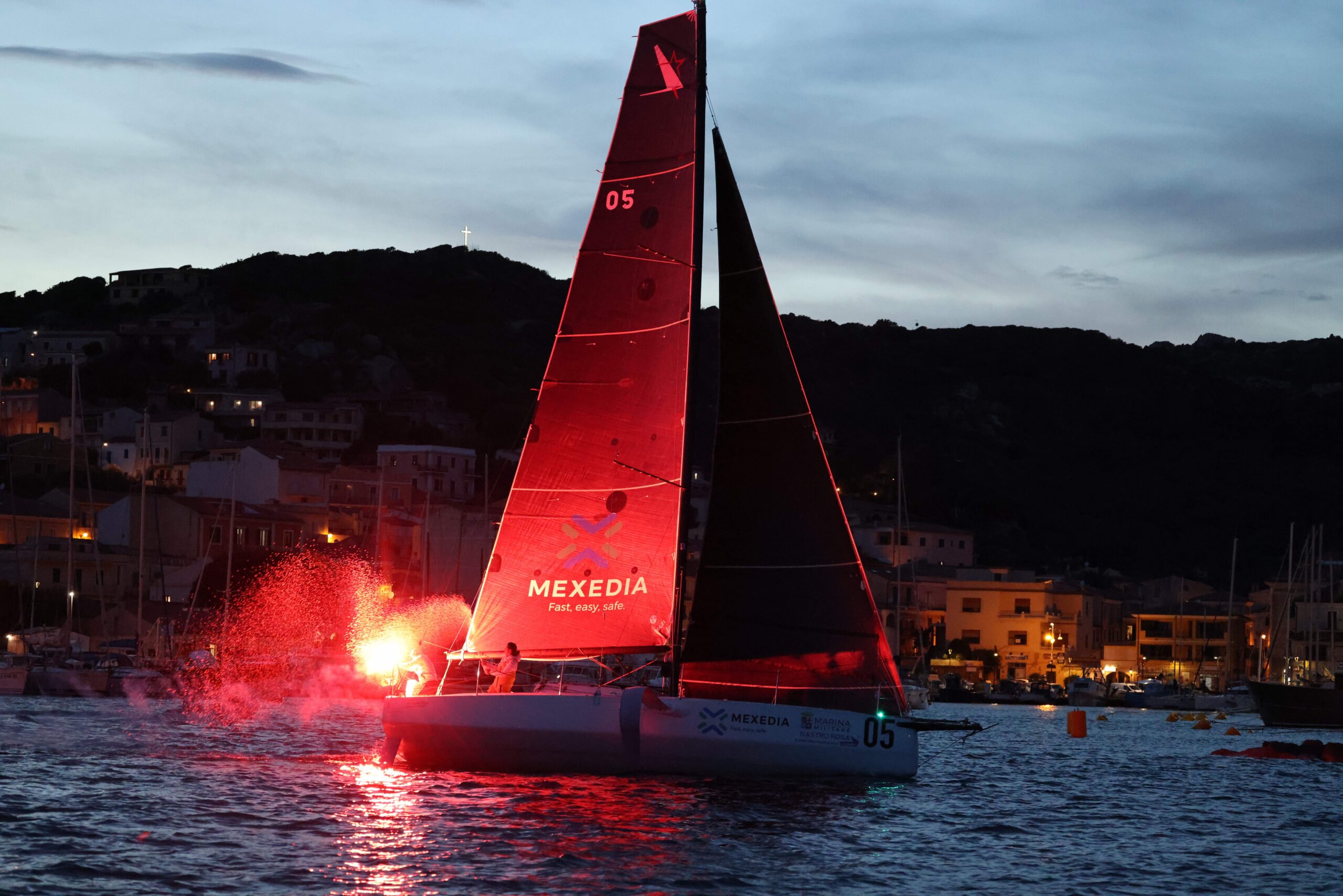 Vela: Mexedia in prima linea nella Marina Militare Nastro Rosa Tour Vela: Mexedia in prima linea nella Marina Militare Nastro Rosa Tour