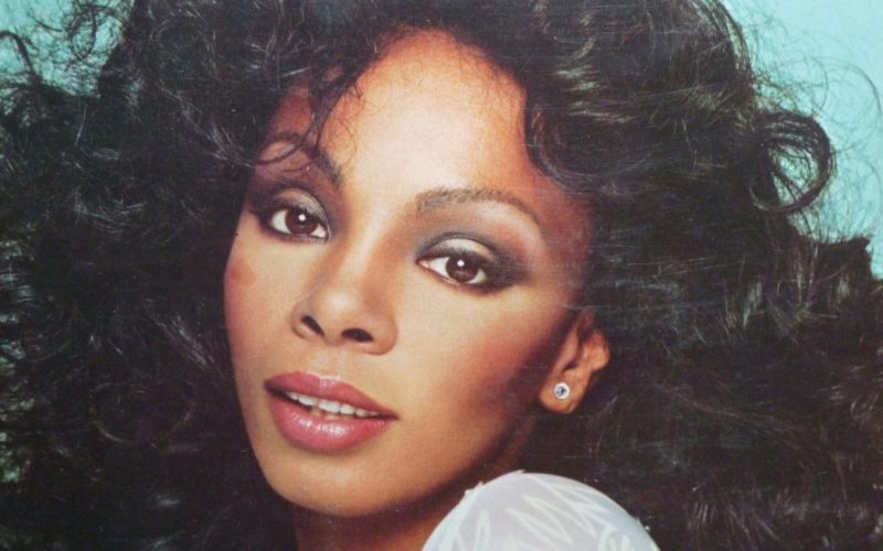Donna Summer, 10 anni fa l’addio alla cantante: le 5 canzoni più famose