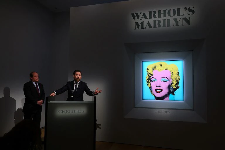 Marilyn di Andy Warhol, l’asta record: venduta per 195 milioni di dollari