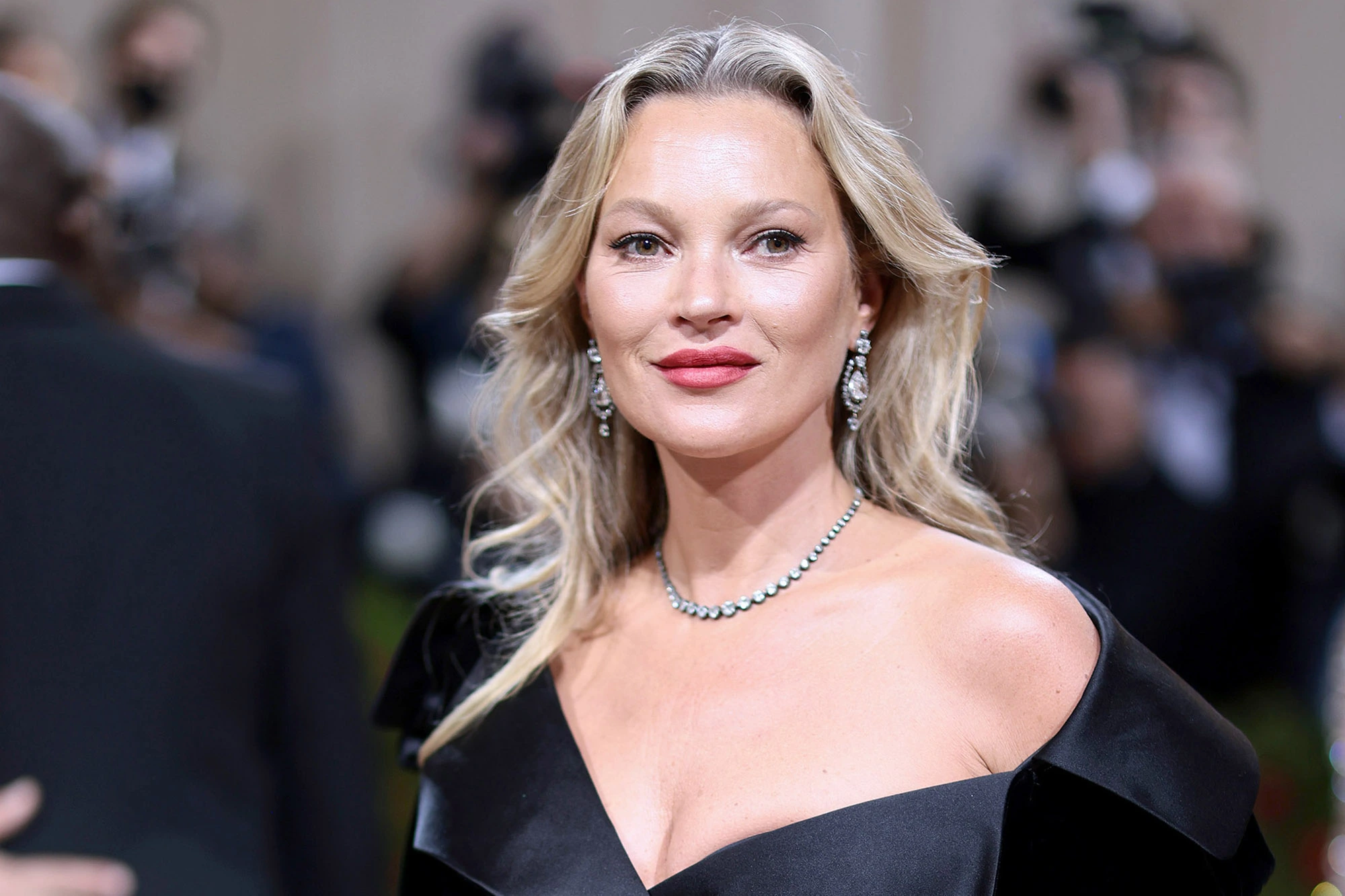 Kate Moss testimone al processo di Johnny Depp contro Amber Heard, ma la vera star è Camille