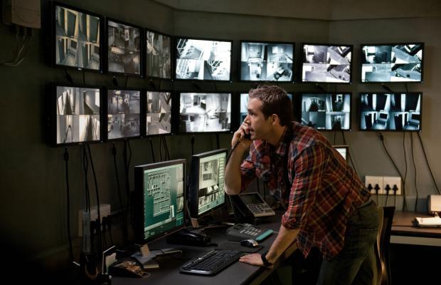 Safe House – Nessuno è al sicuro in prima serata su Italia 1