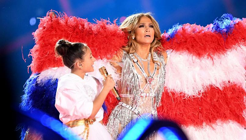 Jennifer Lopez presenta la figlia Emme usando pronomi ‘neutri’
