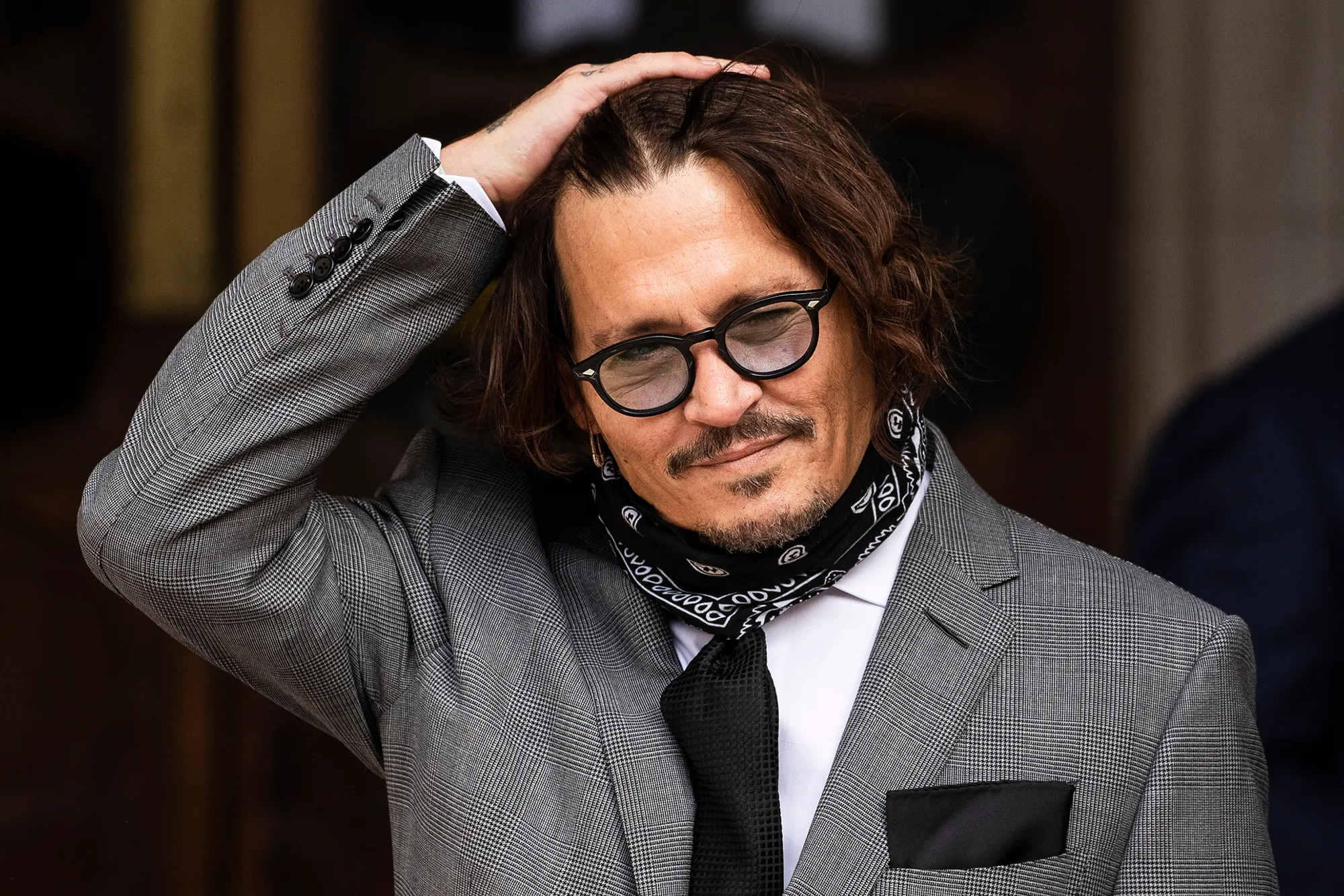 Johnny Depp arriva su TikTok e chiede di “andare avanti”: in poche ore quasi 4 milioni di follower