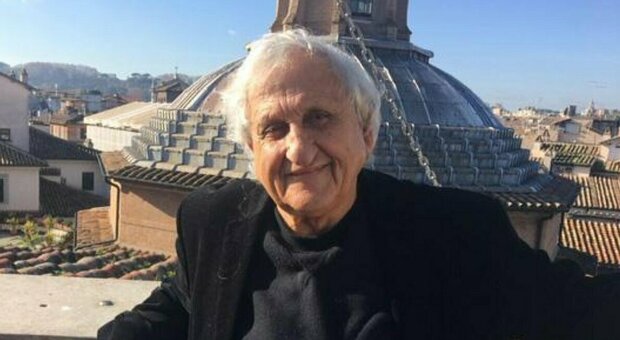 Morto lo scrittore israeliano Abraham B. Yehoshua, aveva 85 anni Morto lo scrittore israeliano Abraham B. Yehoshua, aveva 85 anni