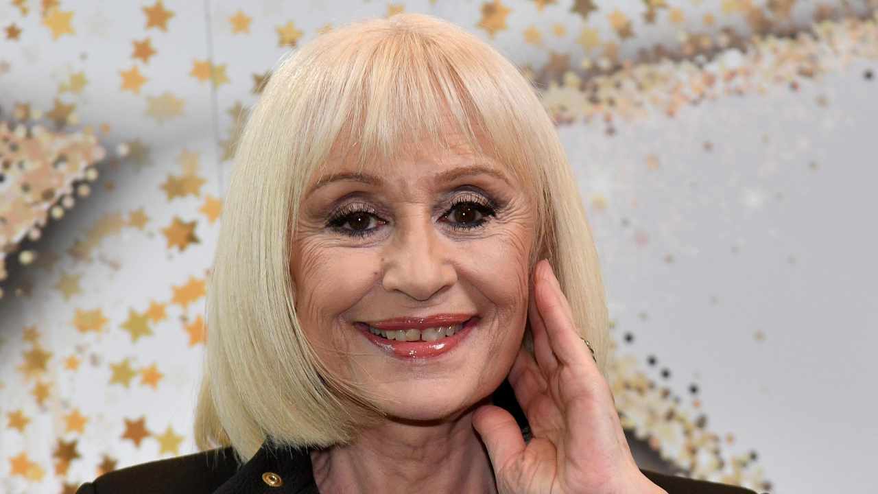 Madrid, inaugurata la piazza dedicata a Raffaella Carrà
