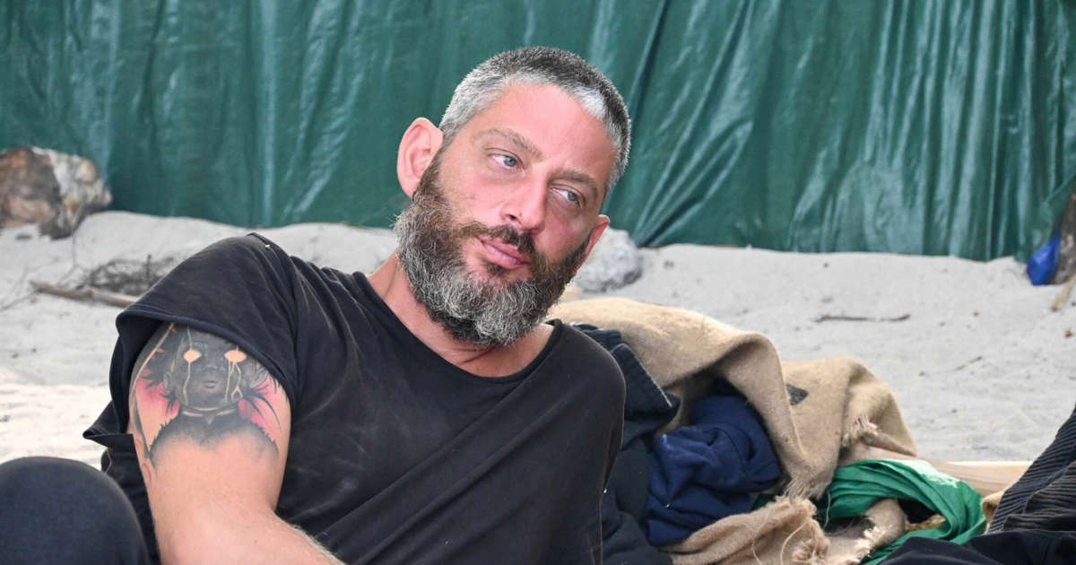 “Grande Fratello Vip”, scoppia la lite tra Edoardo Tavassi e Sarah Altobello