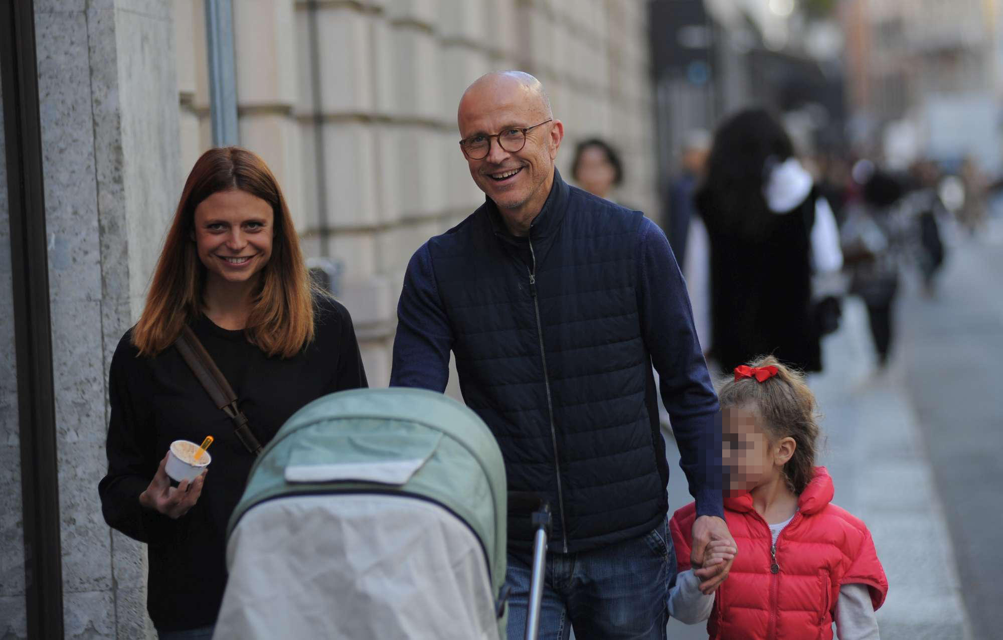 Giorgio Mastrota finalmente sposa la sua Flo: “Nozze rinviate più volte a causa della pandemia”