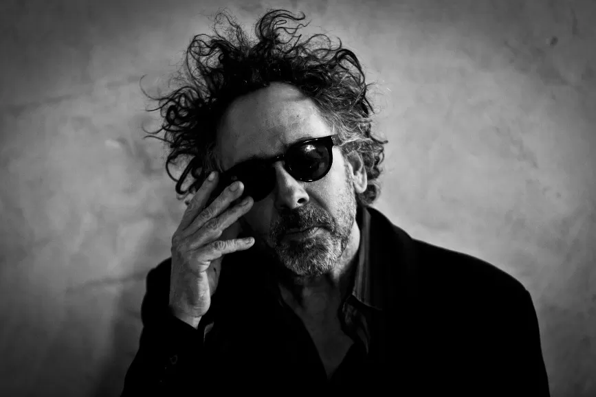 Wednesday, una nuova foto della serie diretta da Tim Burton