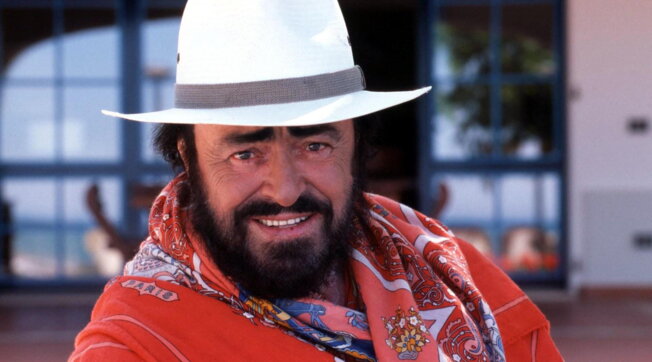 Luciano Pavarotti, 15 anni senza il tenore capace di diventare una popstar Luciano Pavarotti, 15 anni senza il tenore capace di diventare una popstar