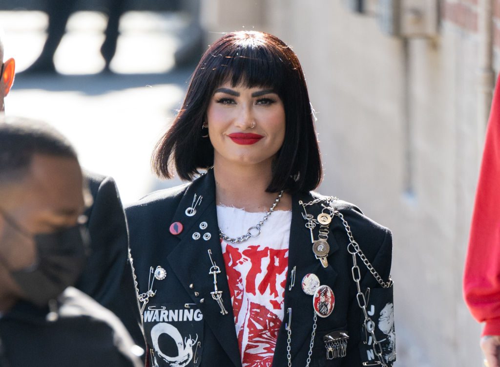 Demi Lovato:”Sono malata, non riesco ad alzarmi dal letto. Questo è l’ultimo tour”